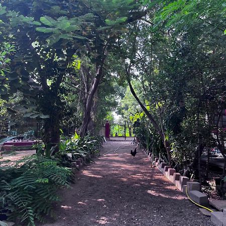 Sharad Baug Homestay Bhuj Eksteriør billede