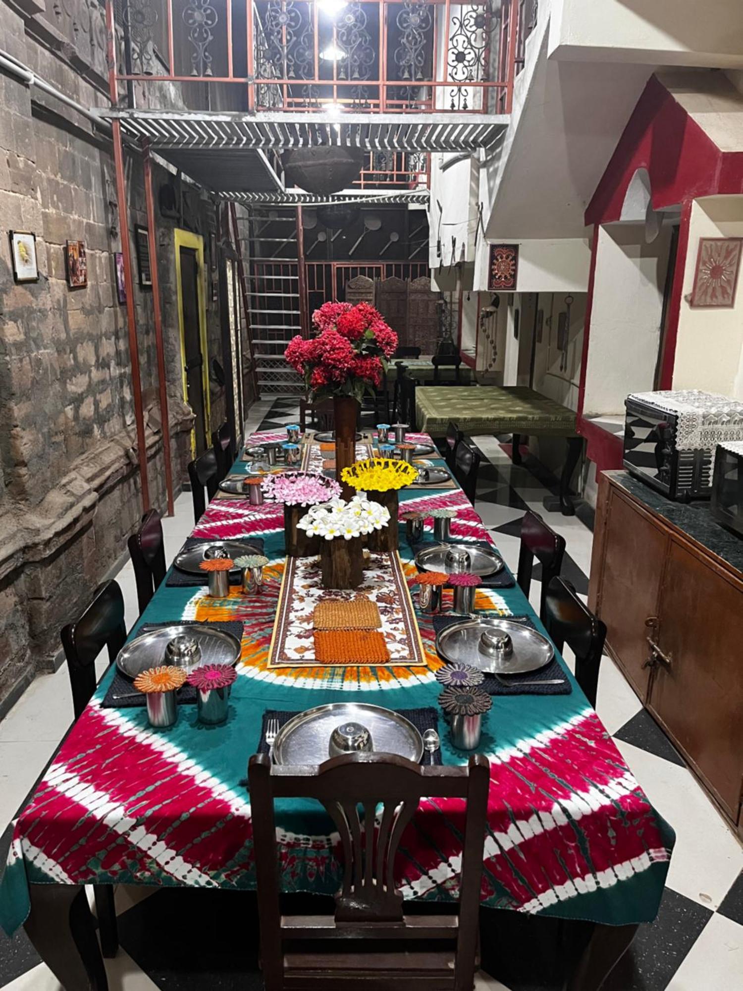 Sharad Baug Homestay Bhuj Eksteriør billede