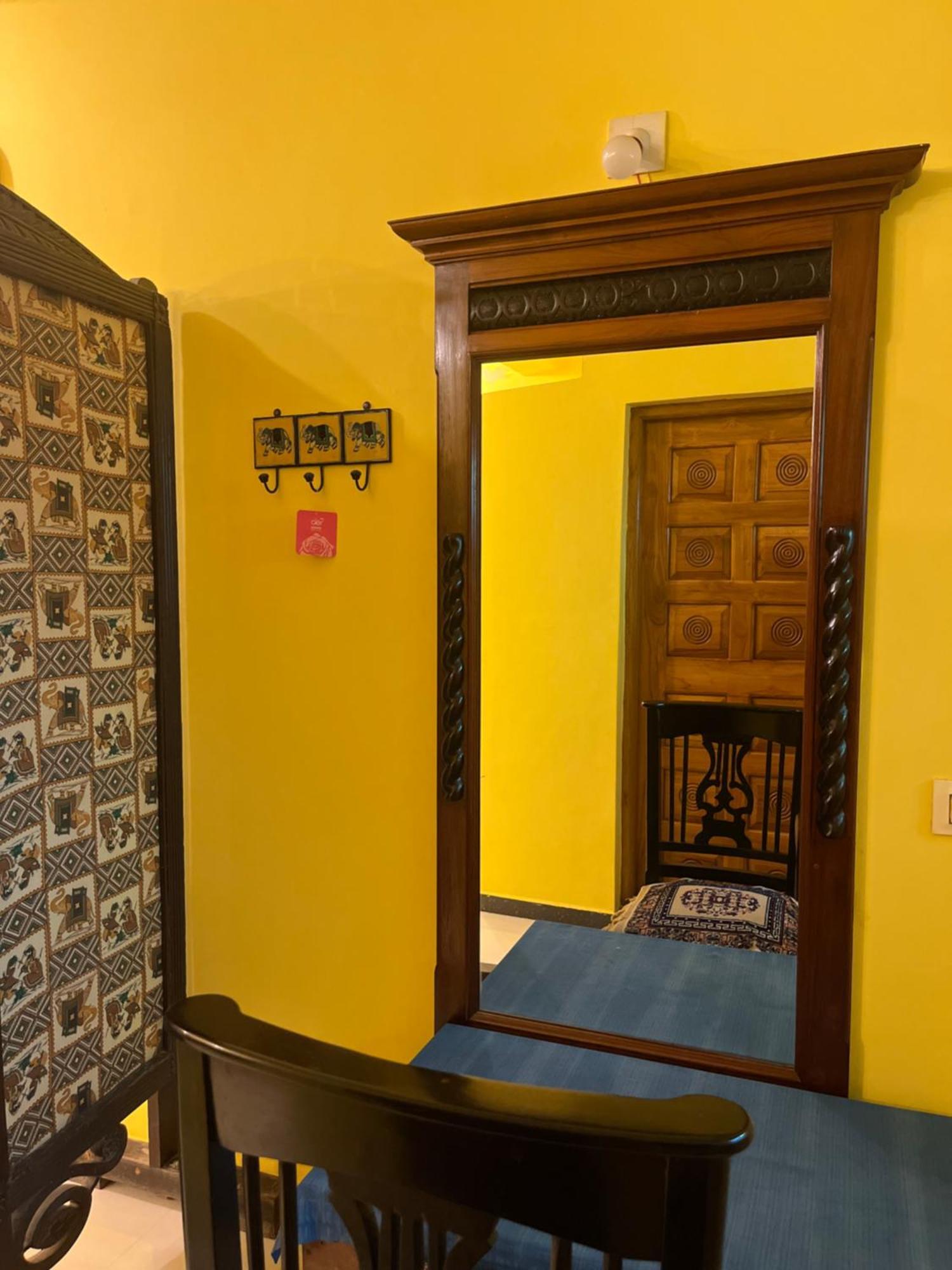 Sharad Baug Homestay Bhuj Eksteriør billede